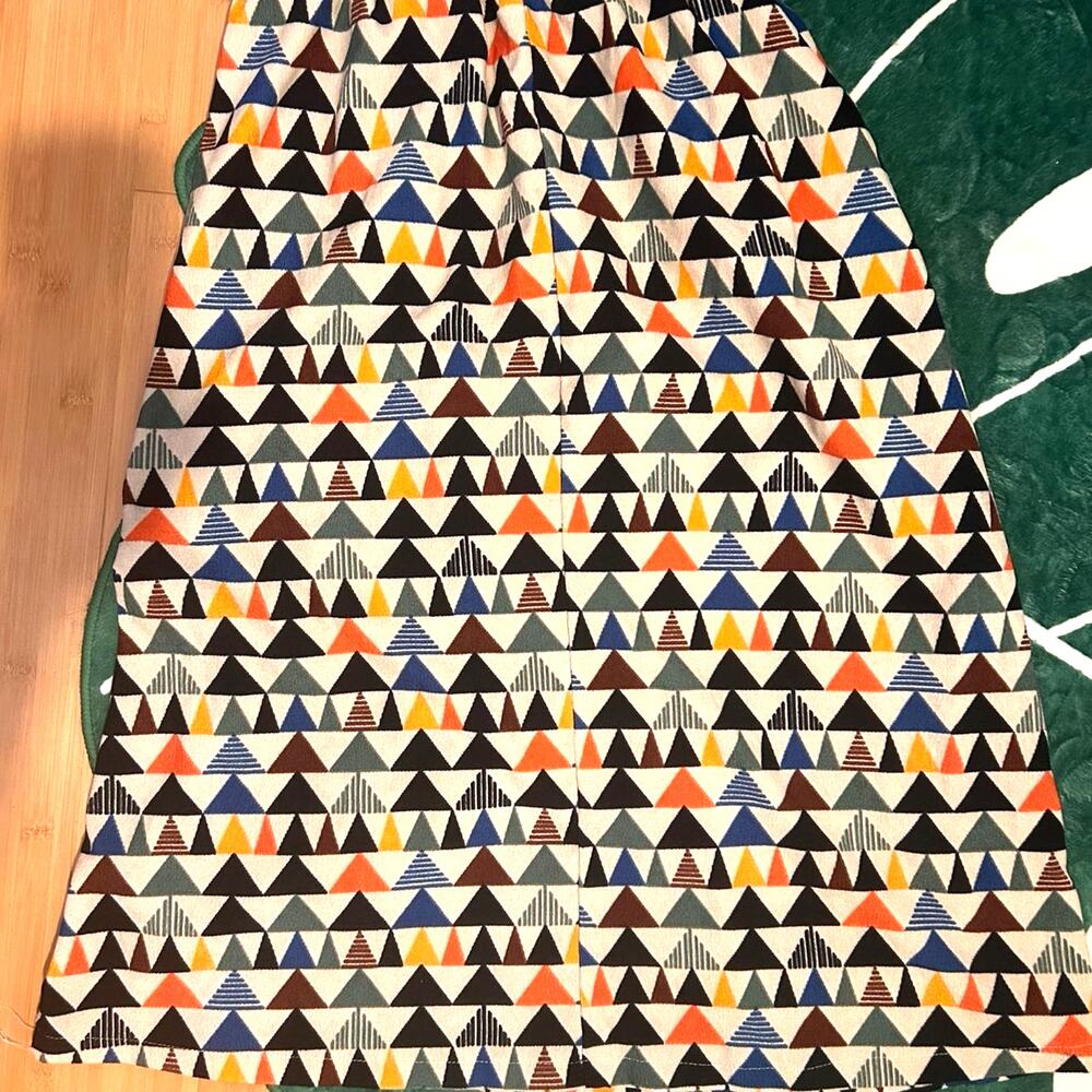 Boho Geometric Midi Skirt Size M Elastic Waist Button Front 90s 80s Cottagecore